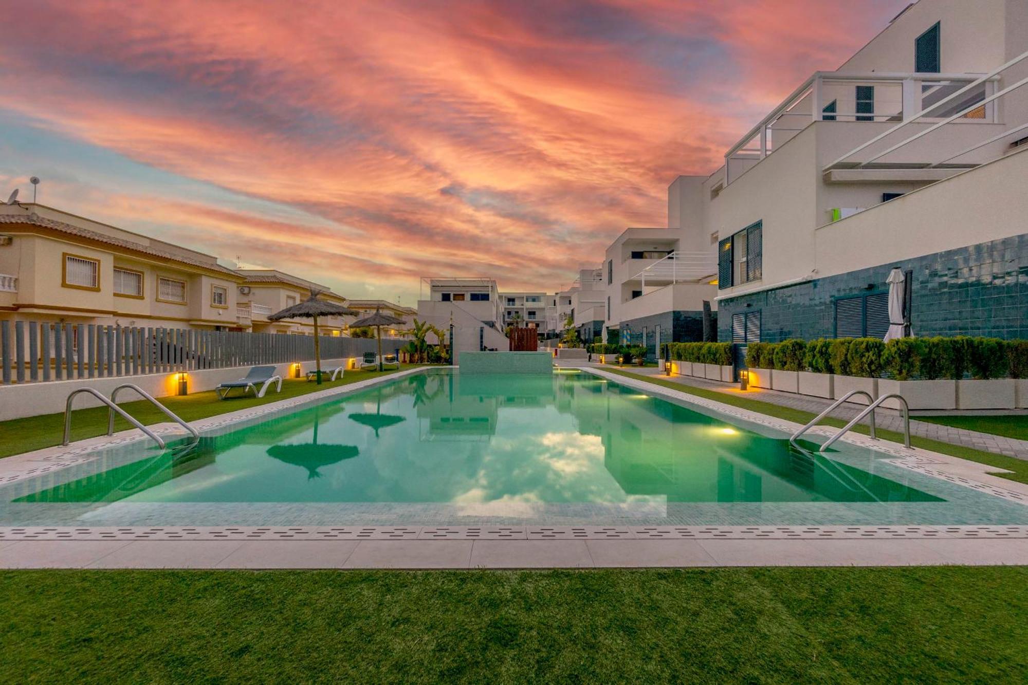 Turquesa Del Mar - Sun & Beach & Golf & Bike - Large Terrace Ground-Floor Spanish Apartment Dehesa de Campoamor  Eksteriør bilde