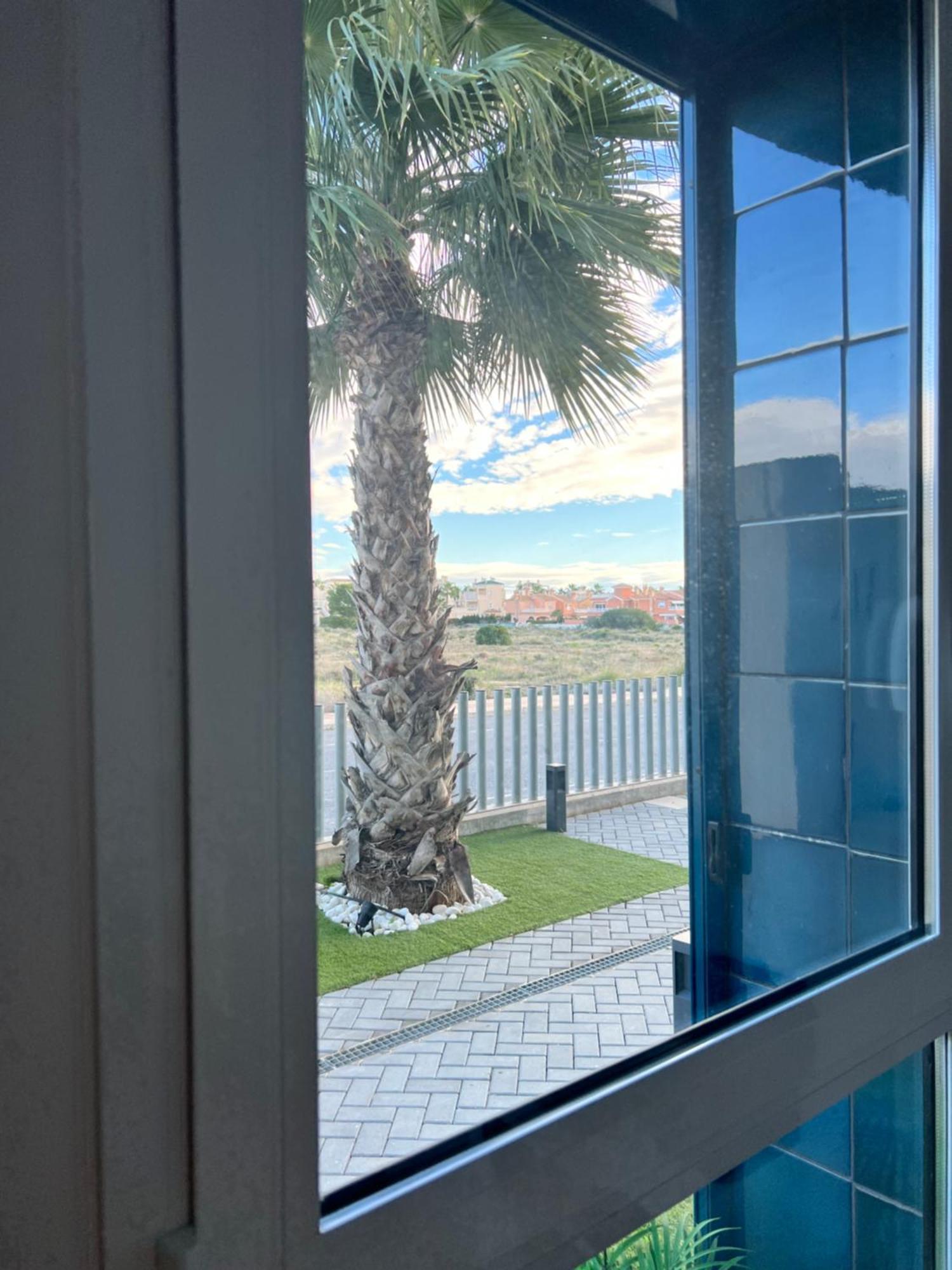 Turquesa Del Mar - Sun & Beach & Golf & Bike - Large Terrace Ground-Floor Spanish Apartment Dehesa de Campoamor  Eksteriør bilde